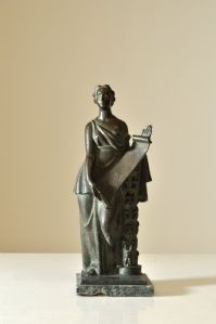 Clio, 1935 circa
