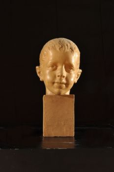 Head of a child, around 1925
    